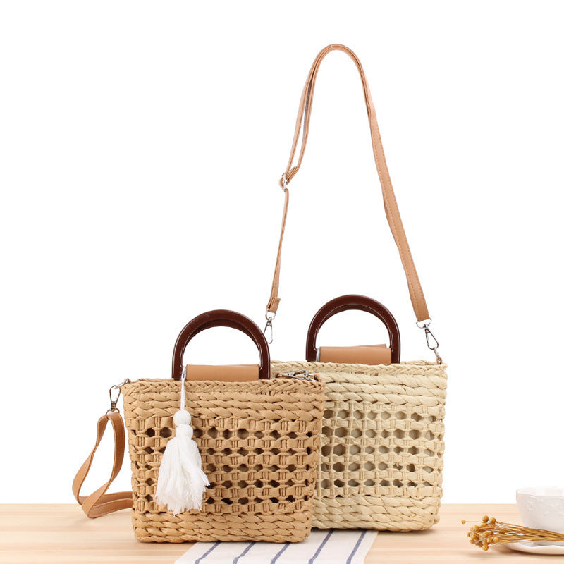 Designer-Handtasche mit Stilvollem Holzgriff und Praktischem Abnehmbaren Schulterriemen Brehn