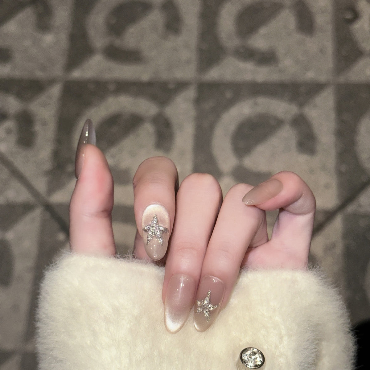 Stern-verzierte Press-On Nagelkunst Set Brehn