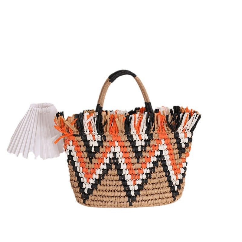 Stilvolle Basttasche mit Auffälligem Muster Brehn