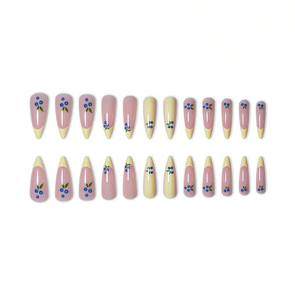 Künstlerisches Stiletto Press-On Nagelkunst Set Brehn