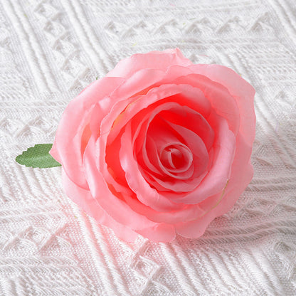 Vibrante Seidenrosenblumenaccessoire