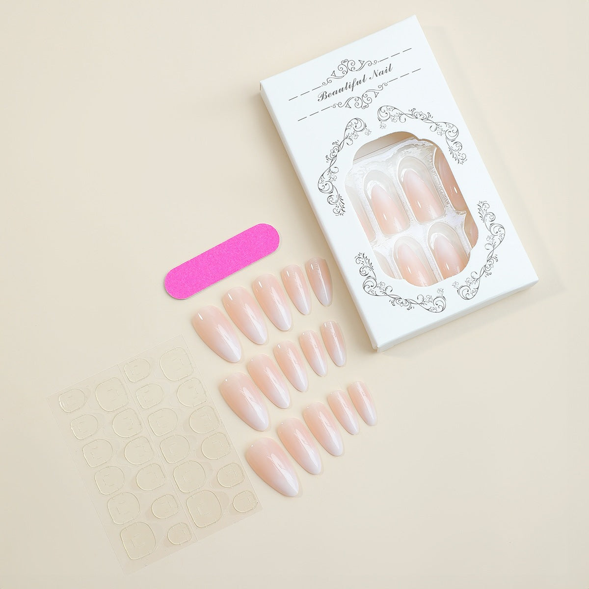 Kunstnagelset mit elegantem Ombre-Effekt Brehn