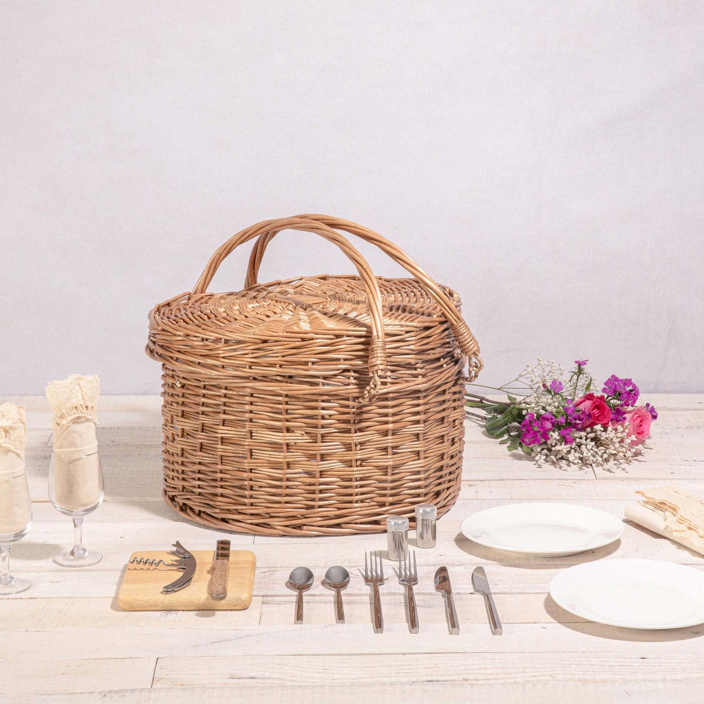 Damen Picknickkorb mit integriertem Geschirrset und elegantem Innenfutter Brehn