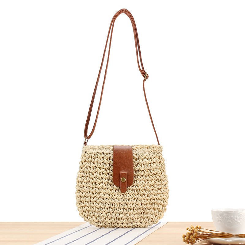 Geflochtene Schultertasche mit Lederakzenten Brehn