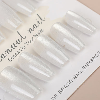 Iridescent Press-On Nagel Set mit Glitzer-Finish Brehn