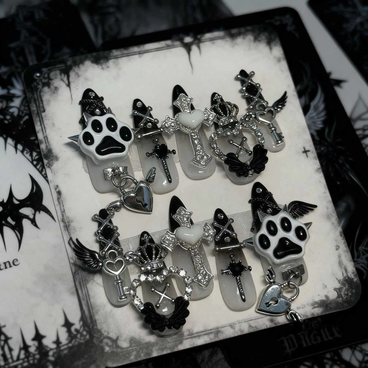 Gothic Charm Nagelkunst Set