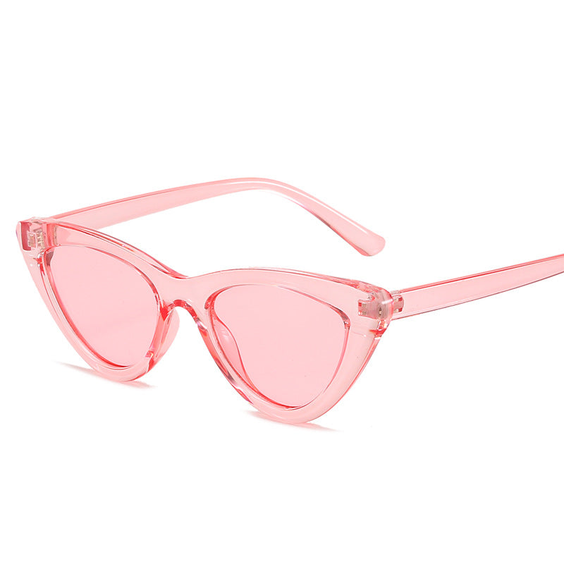 Damen Cat-Eye Sonnenbrille mit futuristischem Design und robustem Rahmen Brehn