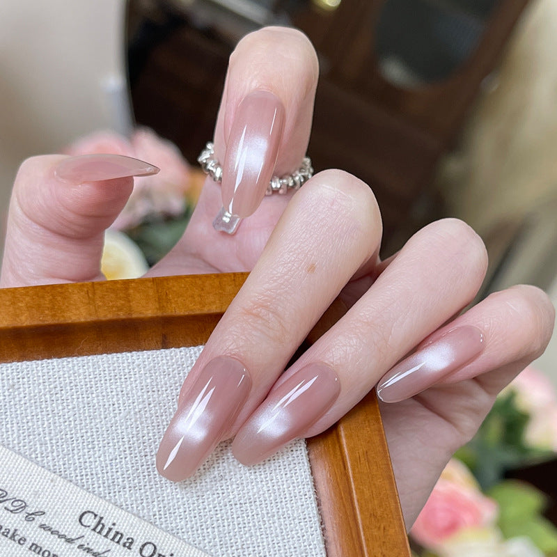 Stylisches Press-On Nagel-Set mit eleganten Glitzerakzenten Brehn