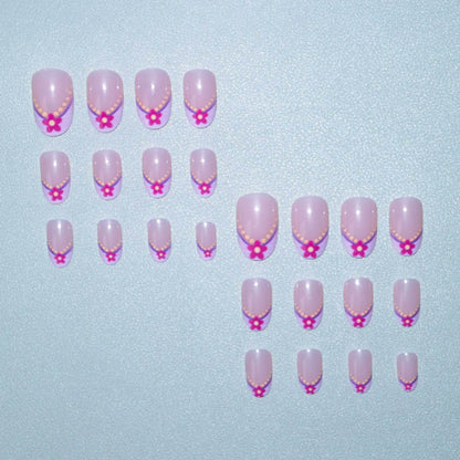 Künstlerische Blumenspitzen Nagelkunst