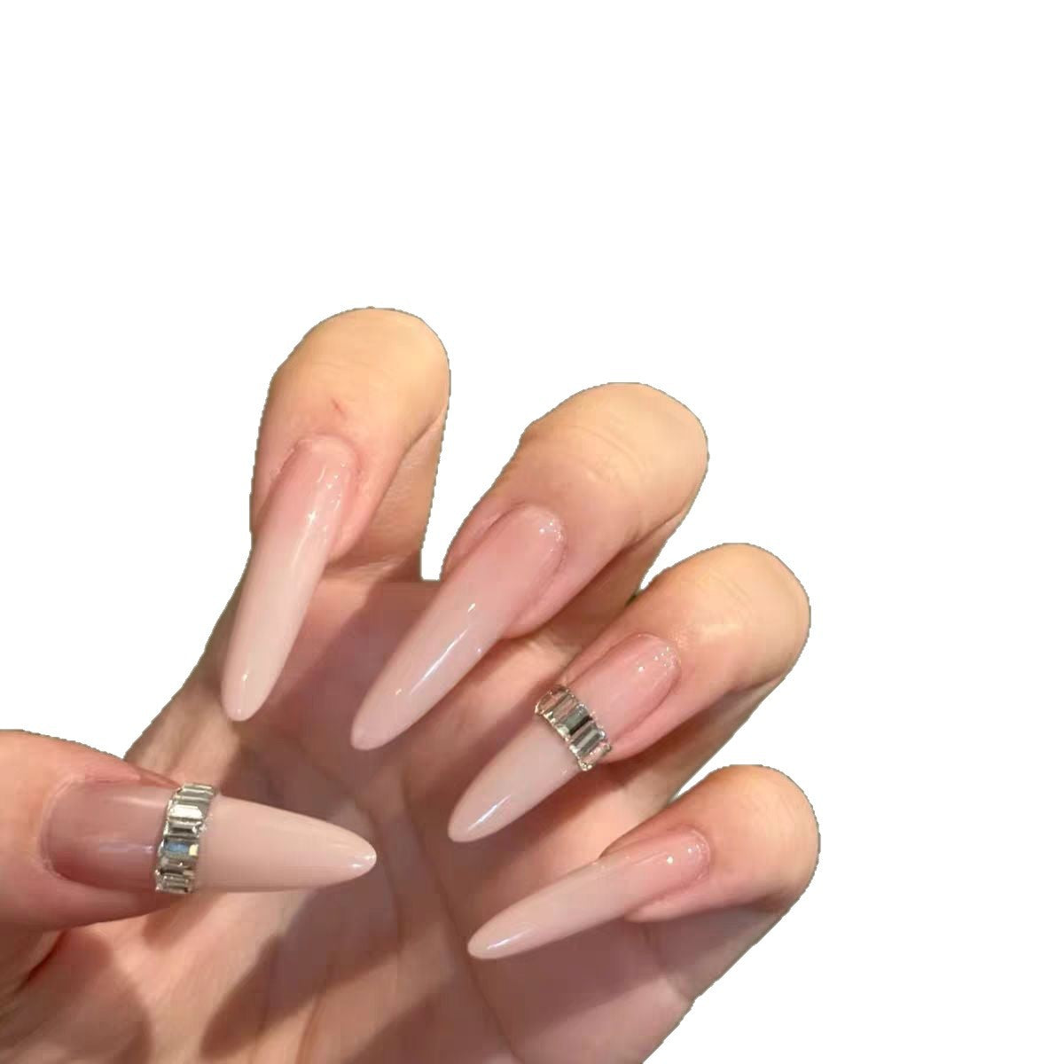 Elegante Stiletto-Nagelverlängerungen mit Kristallakzenten