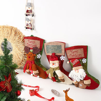 Festlicher Weihnachtsstrumpf mit liebevollen Santa-Motiven Brehn