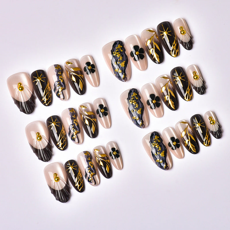 Künstlerisches Design Press-On Nagelkunst Set Brehn