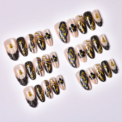 Künstlerisches Design Press-On Nagelkunst Set Brehn
