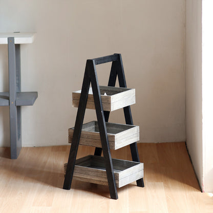 Dreitüriger Holzablage mit modernem Design Brehn