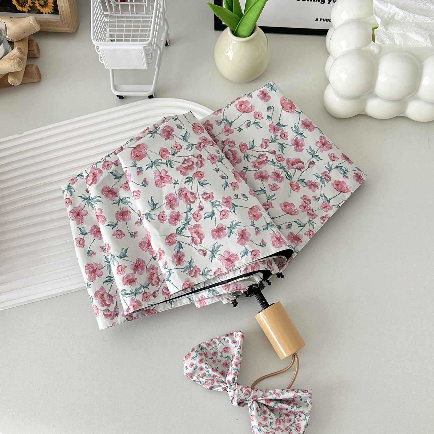 Damen Faltregenschirm mit floralem Design und praktischem Aufbewahrungssystem Brehn