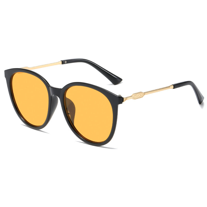 Damen Modische Cat-Eye Sonnenbrille mit verspiegelten Gläsern Brehn