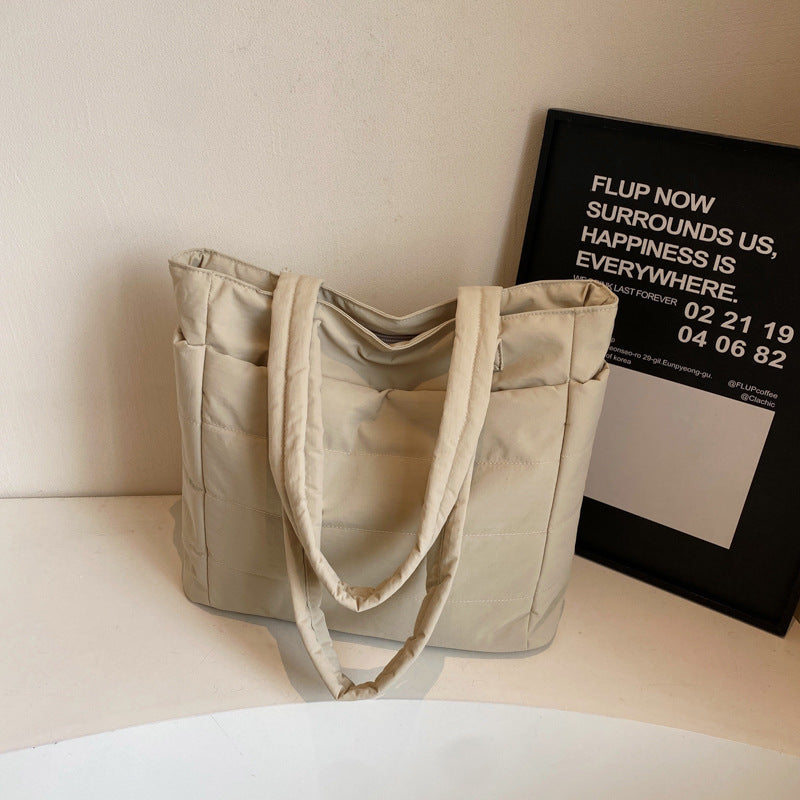 Elegante und Moderne Tragetasche Brehn