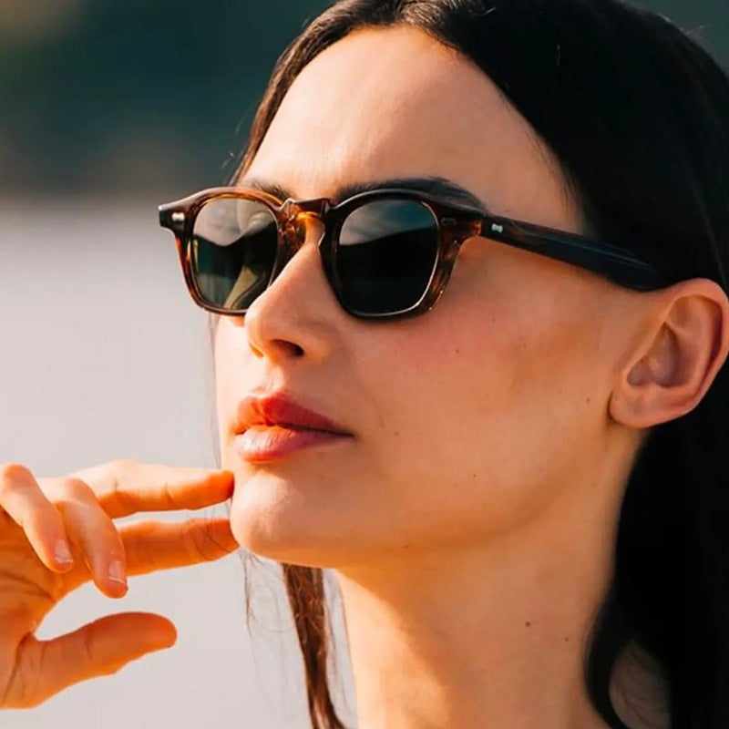 Damen geometrische Sonnenbrille mit schützendem UV-Filter und zeitgemäßem Design Brehn