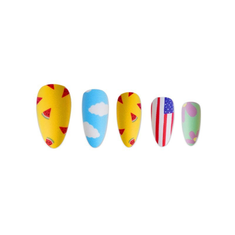 Kreative Press-On Nagelkunst Brehn