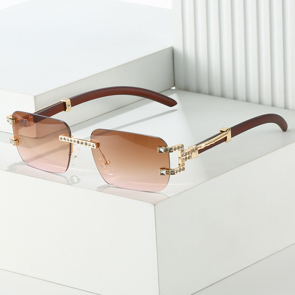 Damen Designer-Sonnenbrille mit einzigartigem Schmuckdetail Brehn
