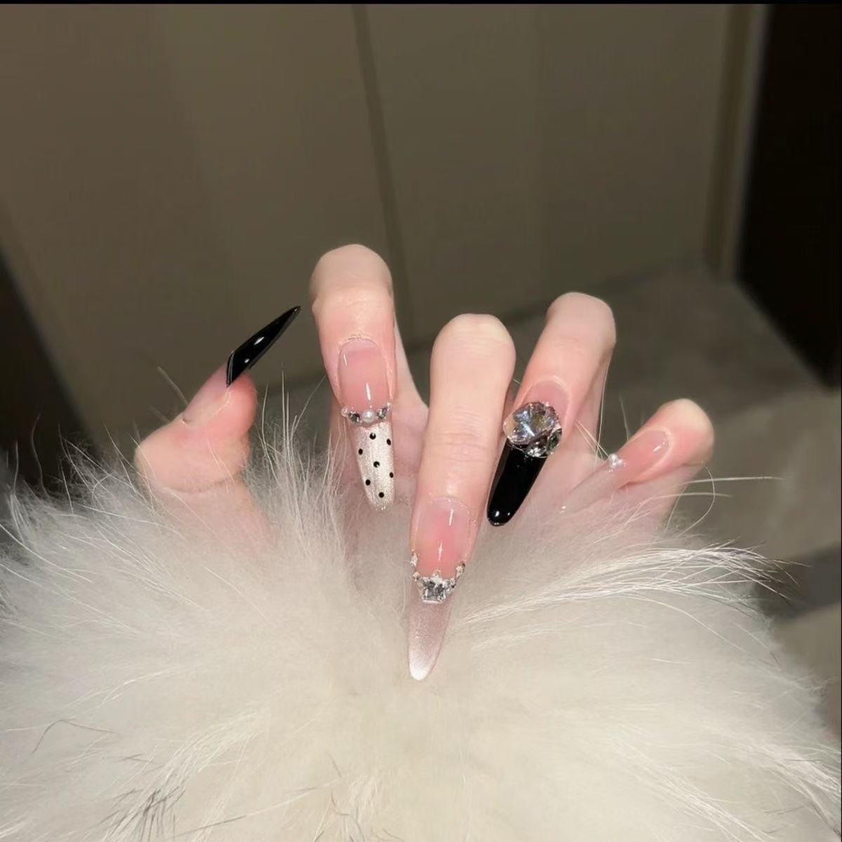 Stylische Nagelkunst