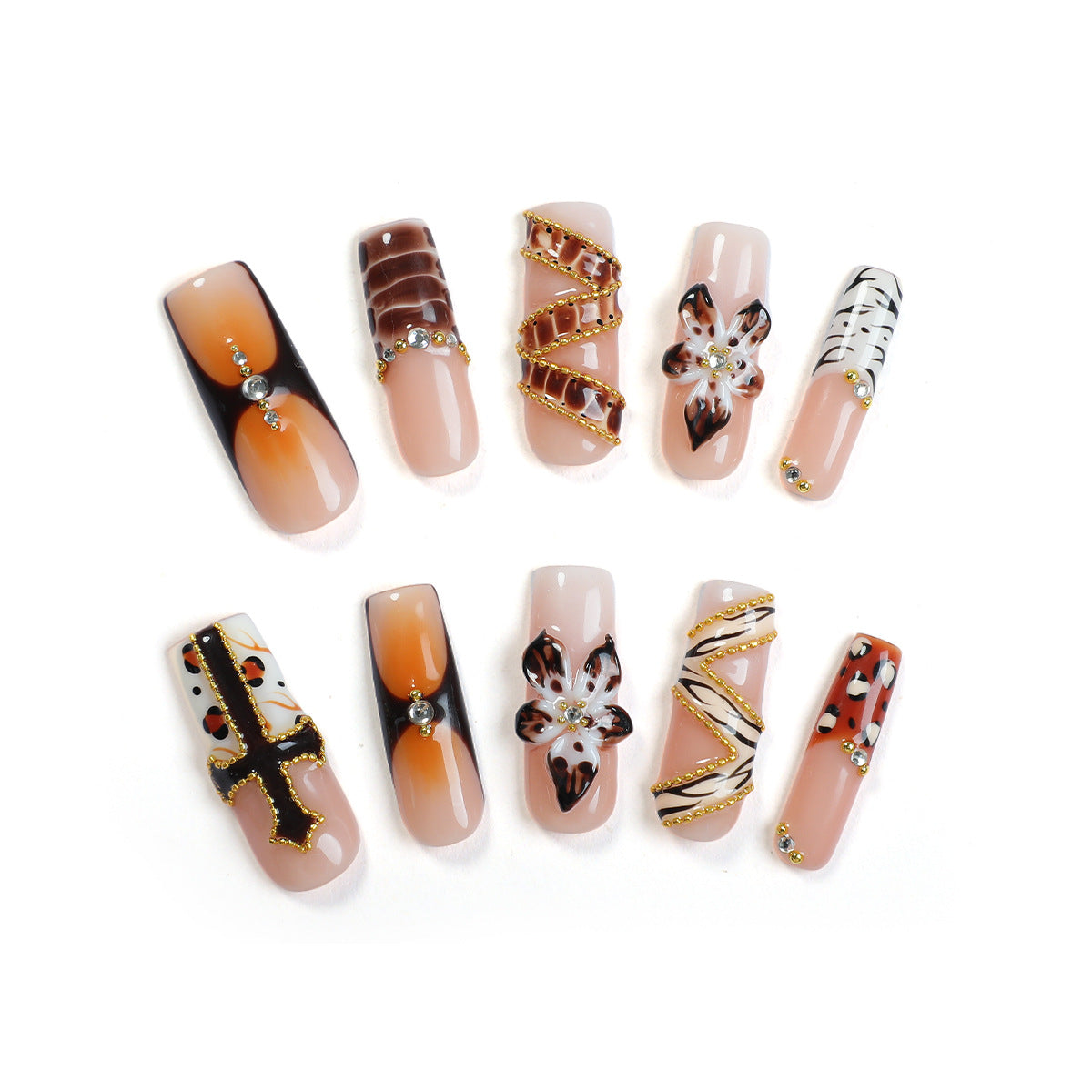 Kreatives Kunstnagel-Set mit stilvollen Designs Brehn