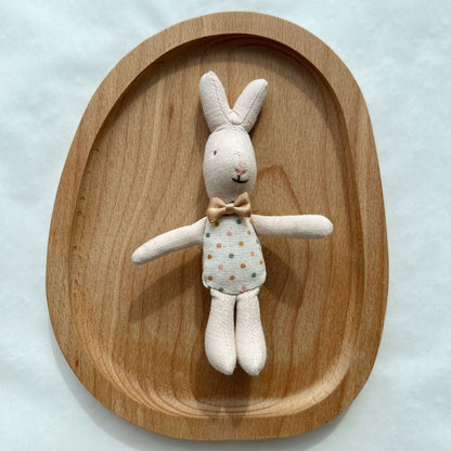 Handgenähte Leinen-Hasen-Schnuffeltuch-Puppe mit Karo-Taschenkleid