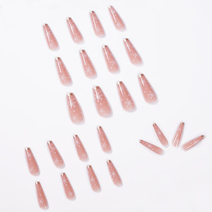 Kunstvolle Weihnachts-Nagelkunst Brehn