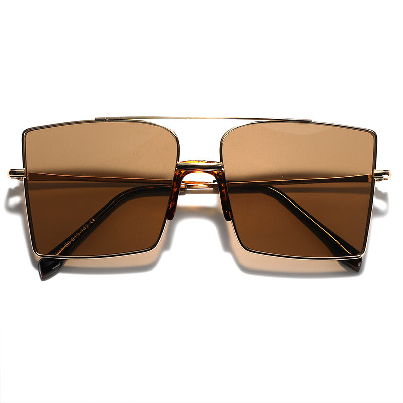 Damen elegante quadratische Sonnenbrille mit modischen Akzenten Brehn