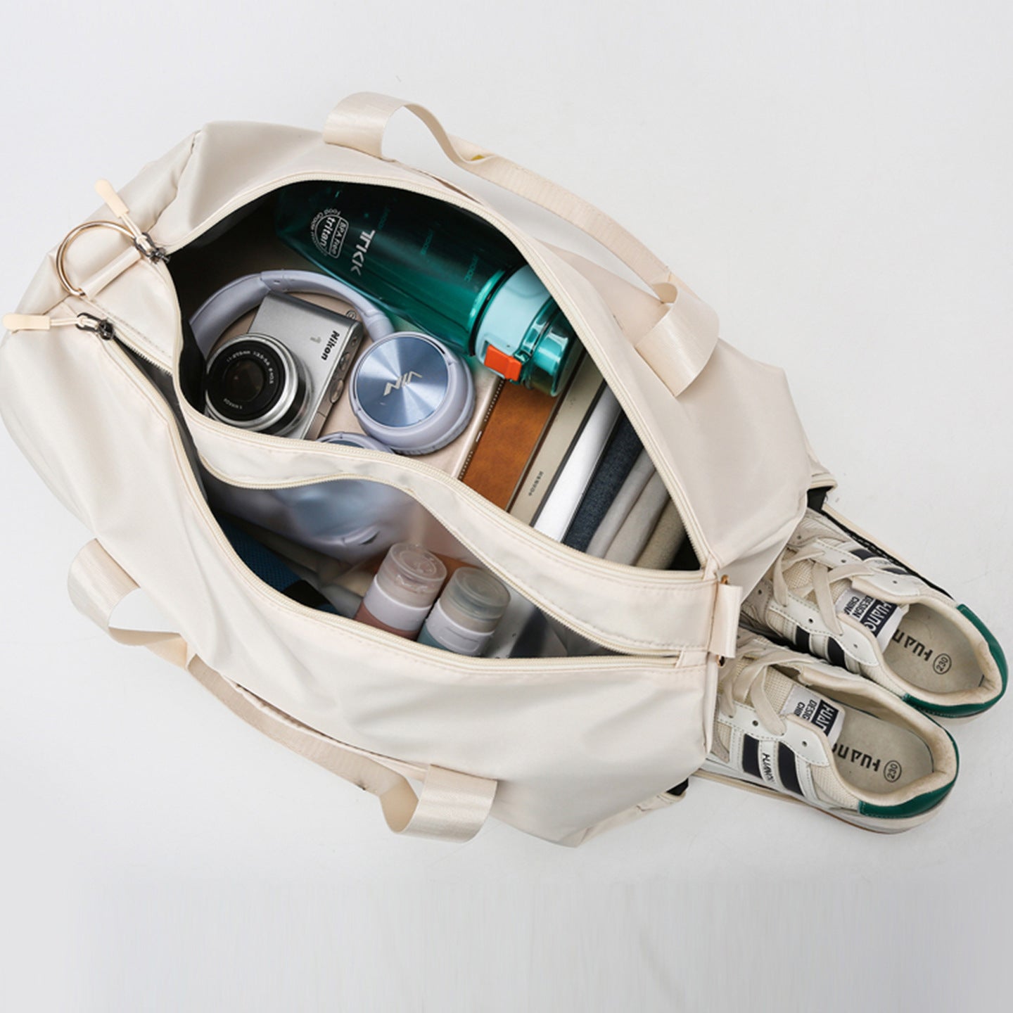 Sportliche Reisetasche mit Praktischem Stauraumsystem Brehn