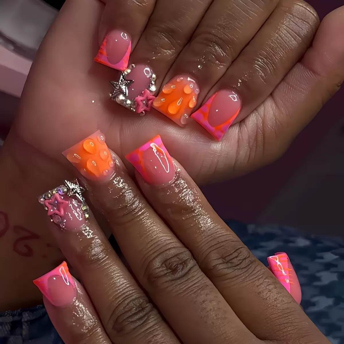 Dekorative Gel-Nagelveränderungen Brehn