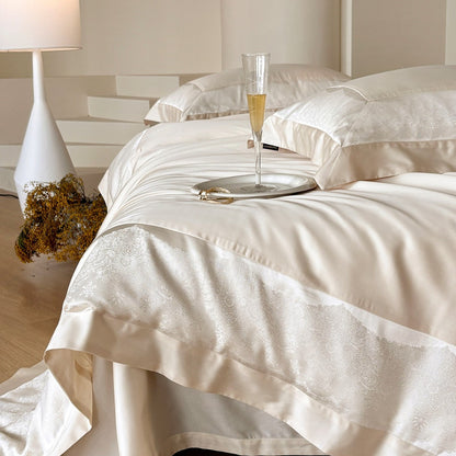 Premium Satin-Mix Bettbezug Set mit zartem Spitzenrand und tiefen Oxford-Kissenbezügen