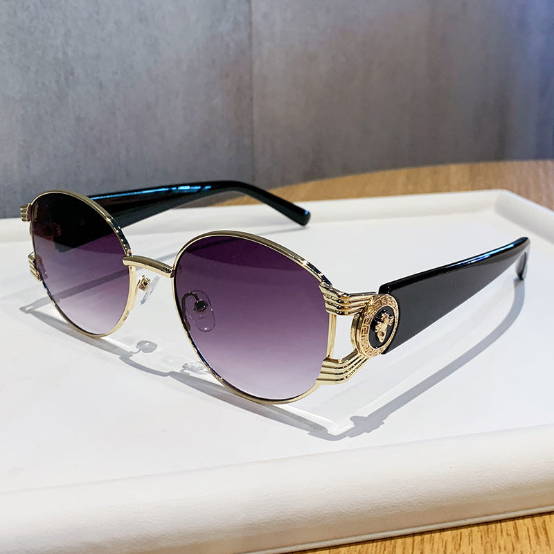 Damen elegante Sonnenbrille mit luxuriösem Metallrahmen und verspiegelten Gläsern Brehn