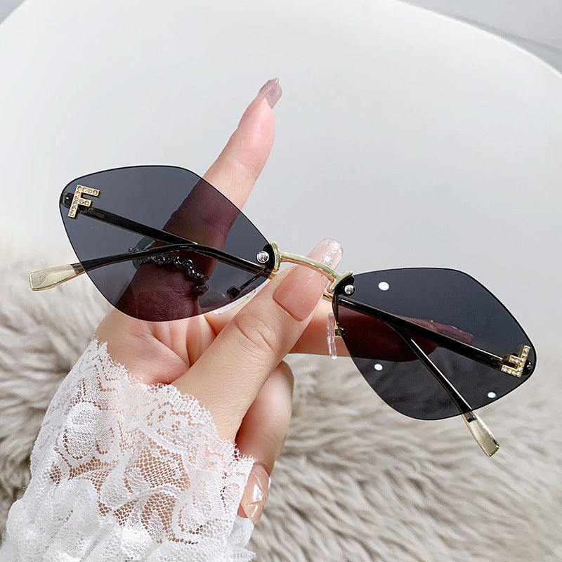 Damen Cat-Eye Design Sonnenbrille mit eleganten Akzenten Brehn