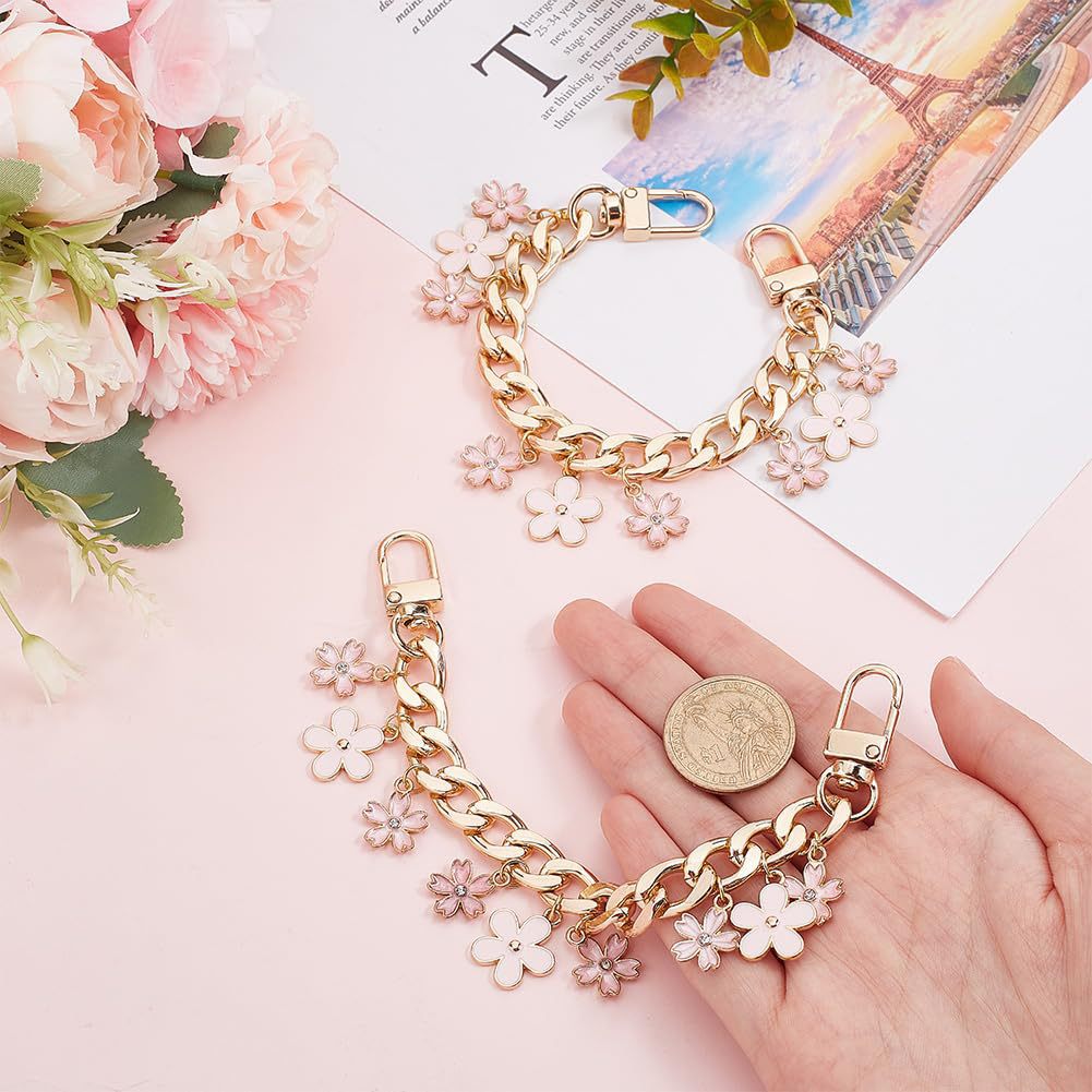 Verspieltes florales Charm-Armband Brehn