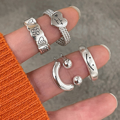Verstellbarer Silberner Blumenmuster Ring Brehn