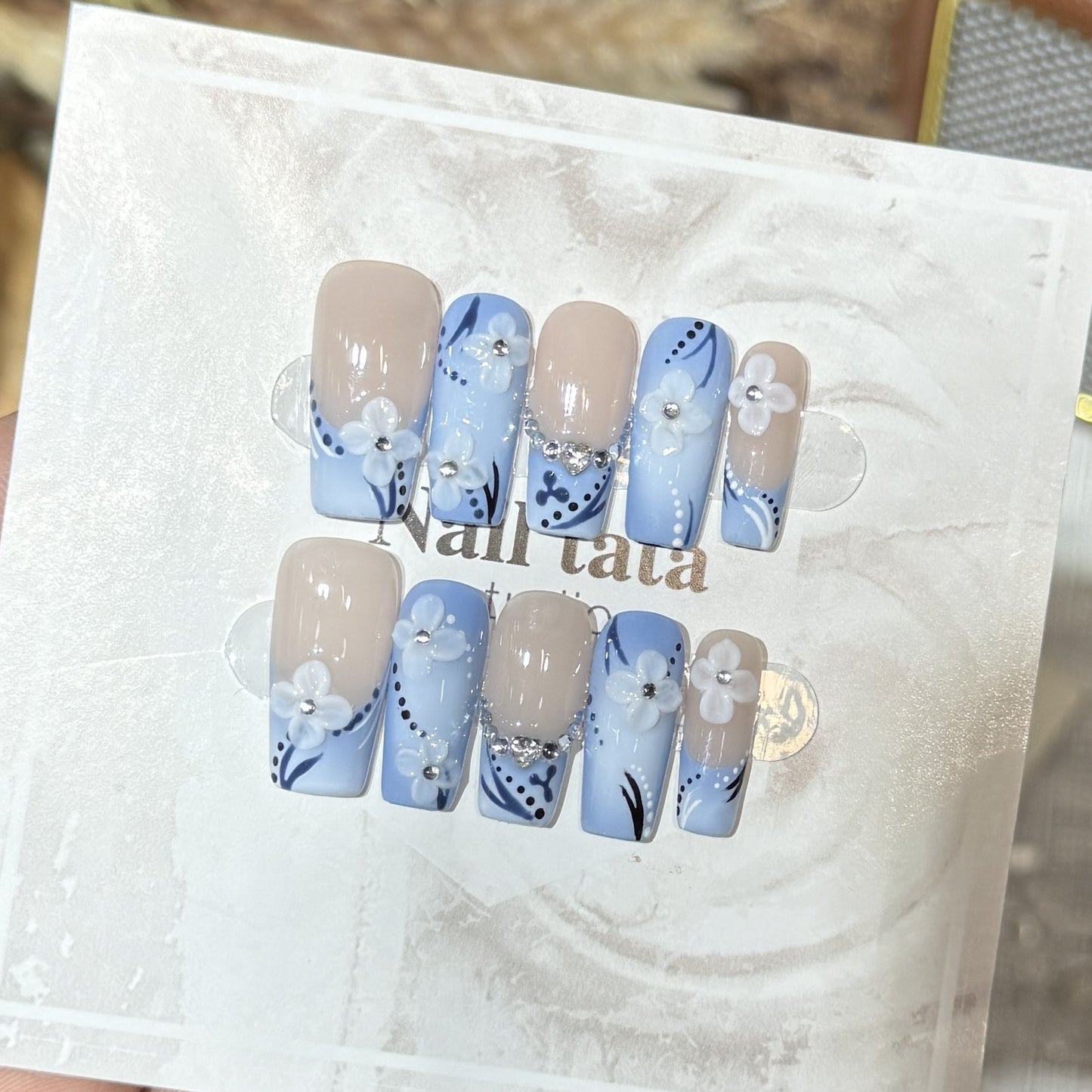 Wiederverwendbares Press-On Nagelset Brehn