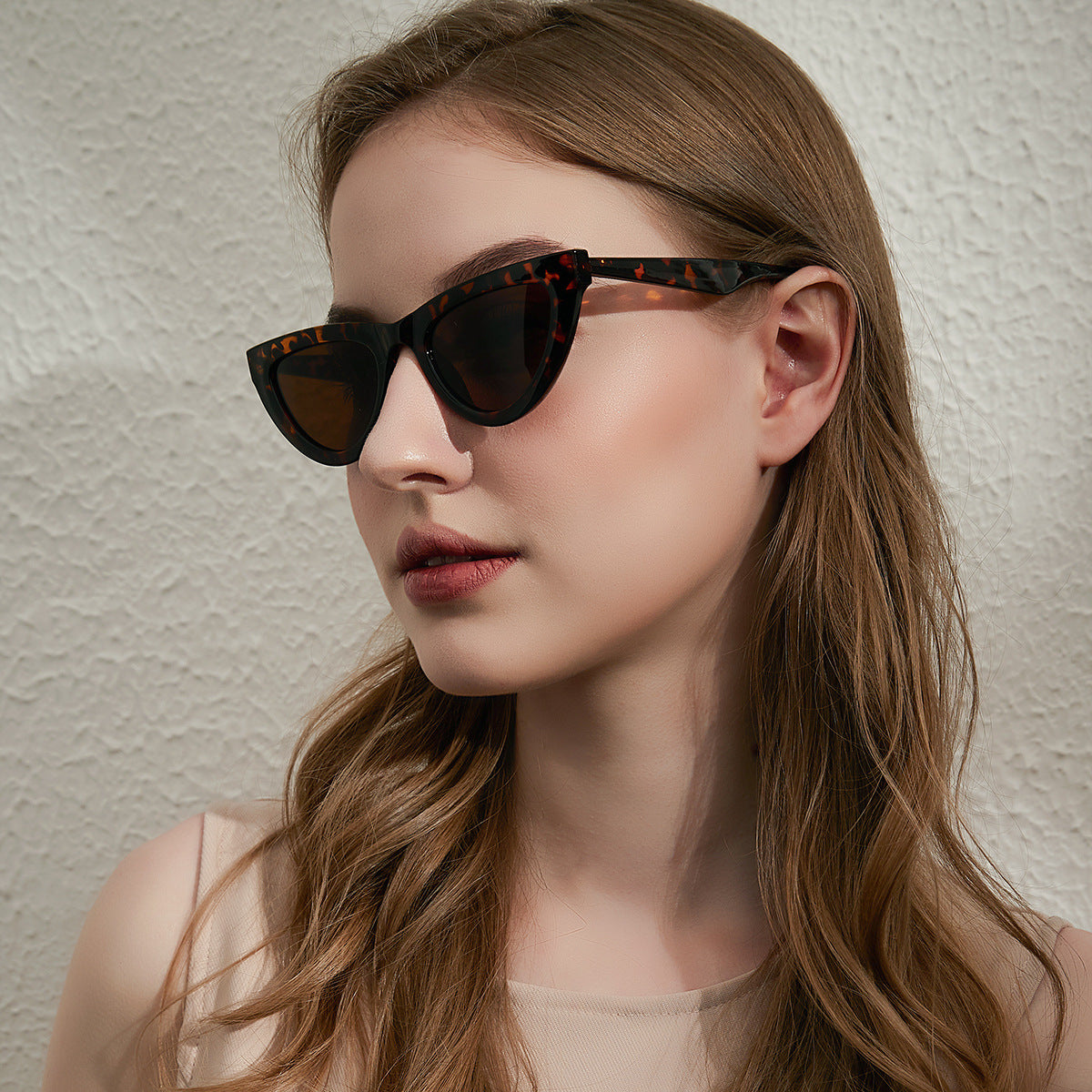 Damen Cat-Eye Sonnenbrille mit modernem und leichtem Rahmen Brehn