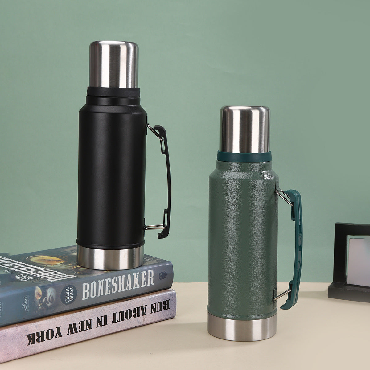 Unisex Isolierte Edelstahl-Wasserflasche mit Tragegriff Brehn