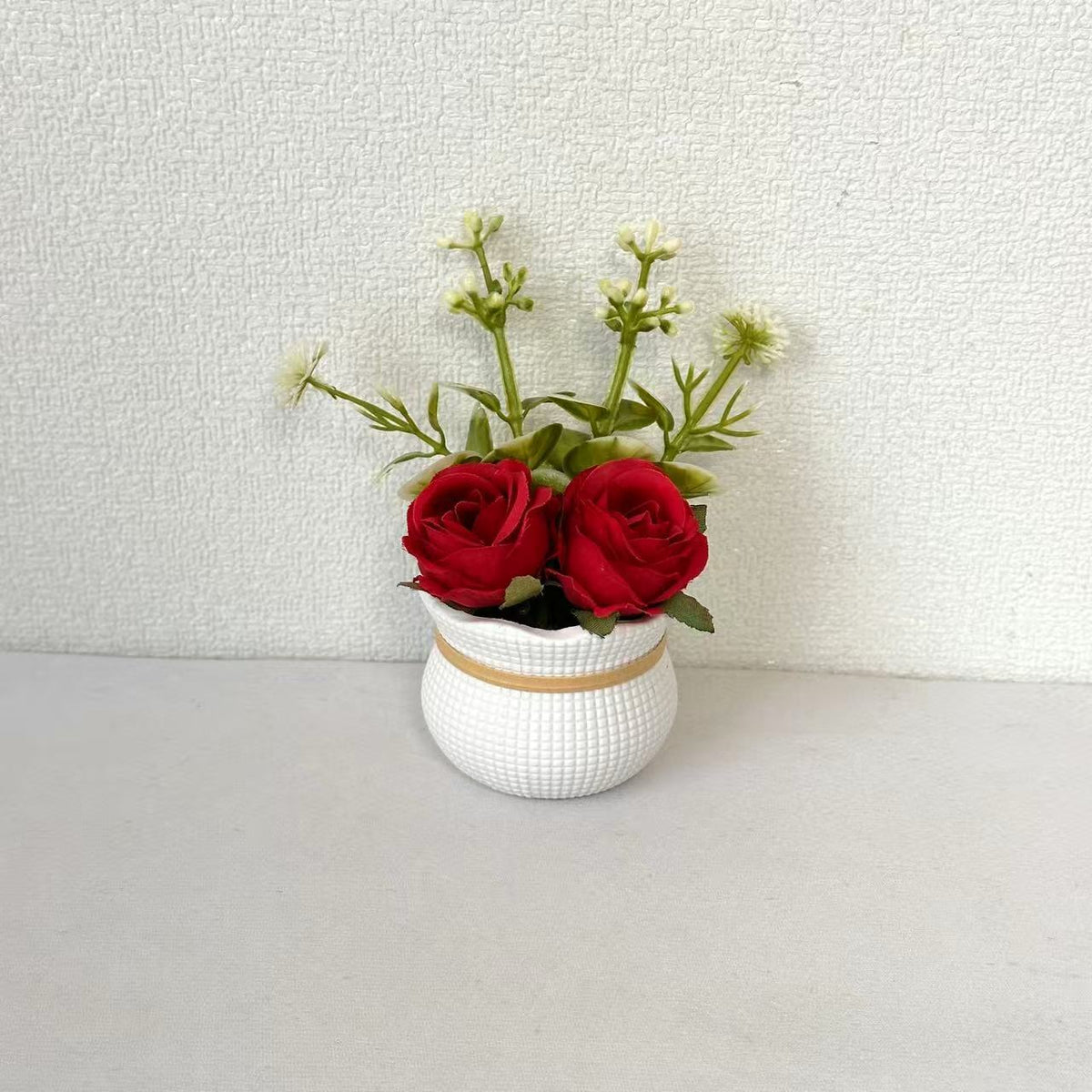 Faux Floral Tischmittelstück