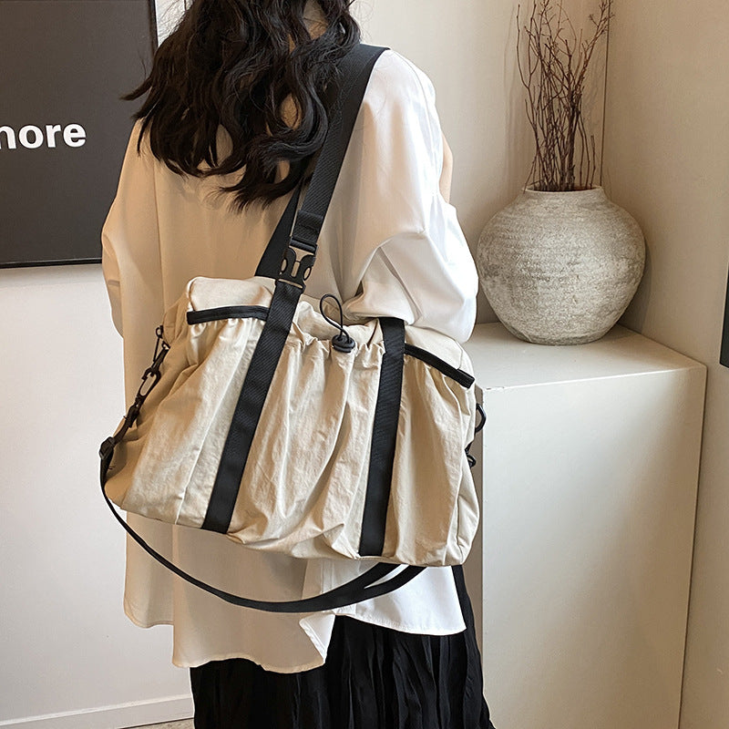 Multi-Pocket Utility Reise Duffle Bag