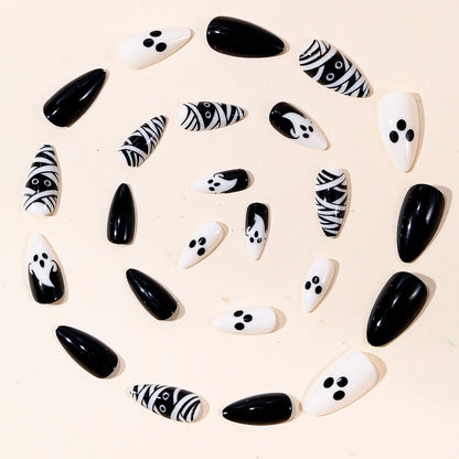 Halloween-Themen Gespenst und Mumie Nagelkunst Brehn