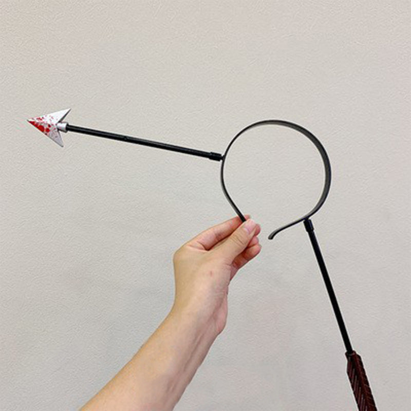 Kreatives Haarband im Werkzeugdesign
