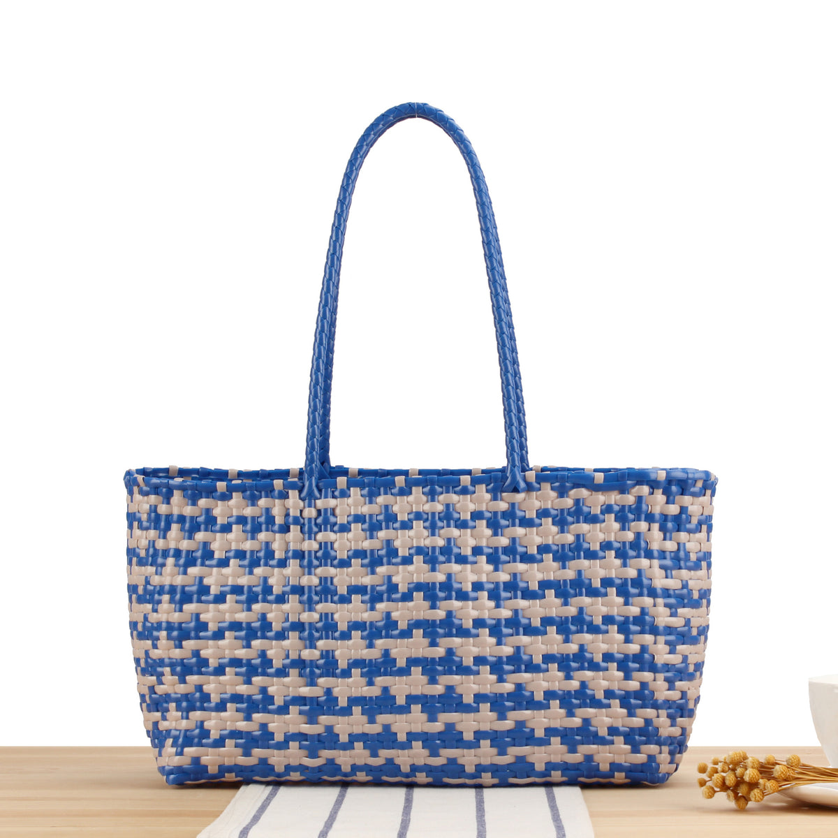 Designer-Tragetasche Aus Hochwertigem Geflochtenem Material Brehn