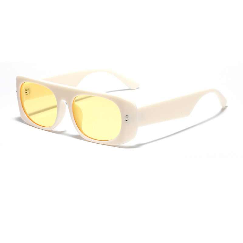 Damen modische Sonnenbrille mit transparentem und geometrischem Rahmen Brehn