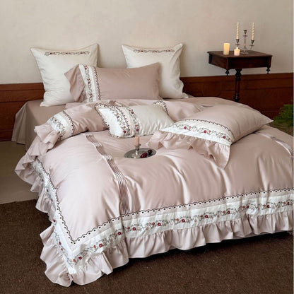 Luxuriös bestickte Rüschensatin Bettbezug Set