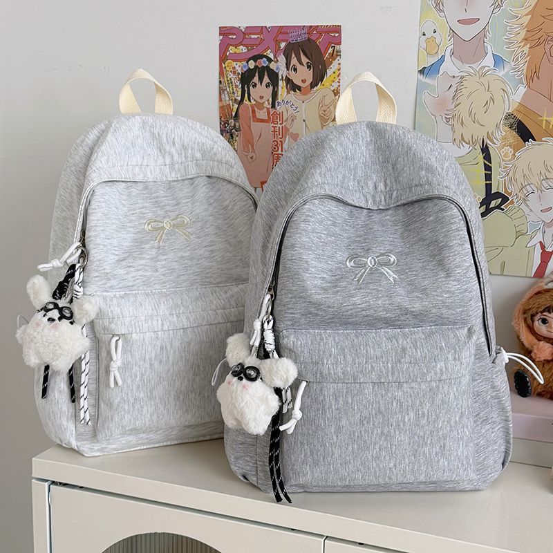 Rucksack mit Durchdachtem Stauraum und Verspieltem Design Brehn