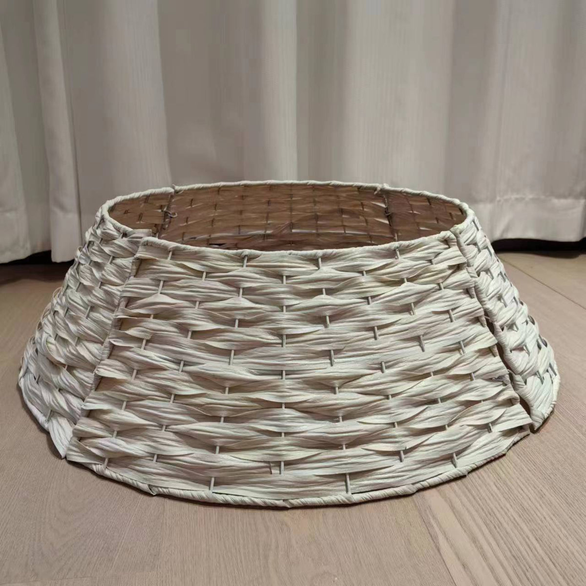 Dekorative Geflochtene Brehn