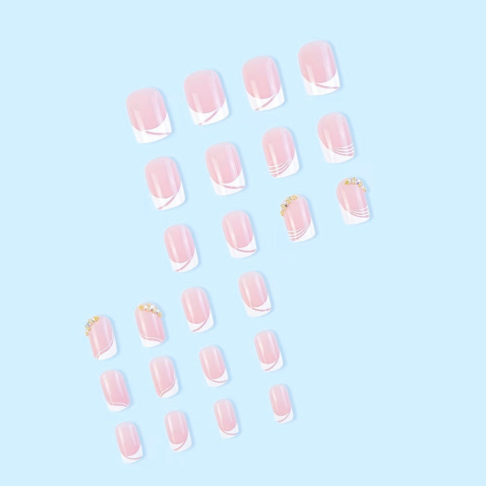 Kunstnageldesign mit eleganten Akzenten Brehn