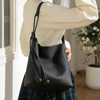 Weiches strukturiertes genarbtes veganes Leder Zugbeutel Hobo Schultertasche